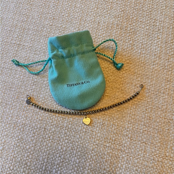 Tiffany & Co heart tag bead bracelet in silver - Picture 3 of 4